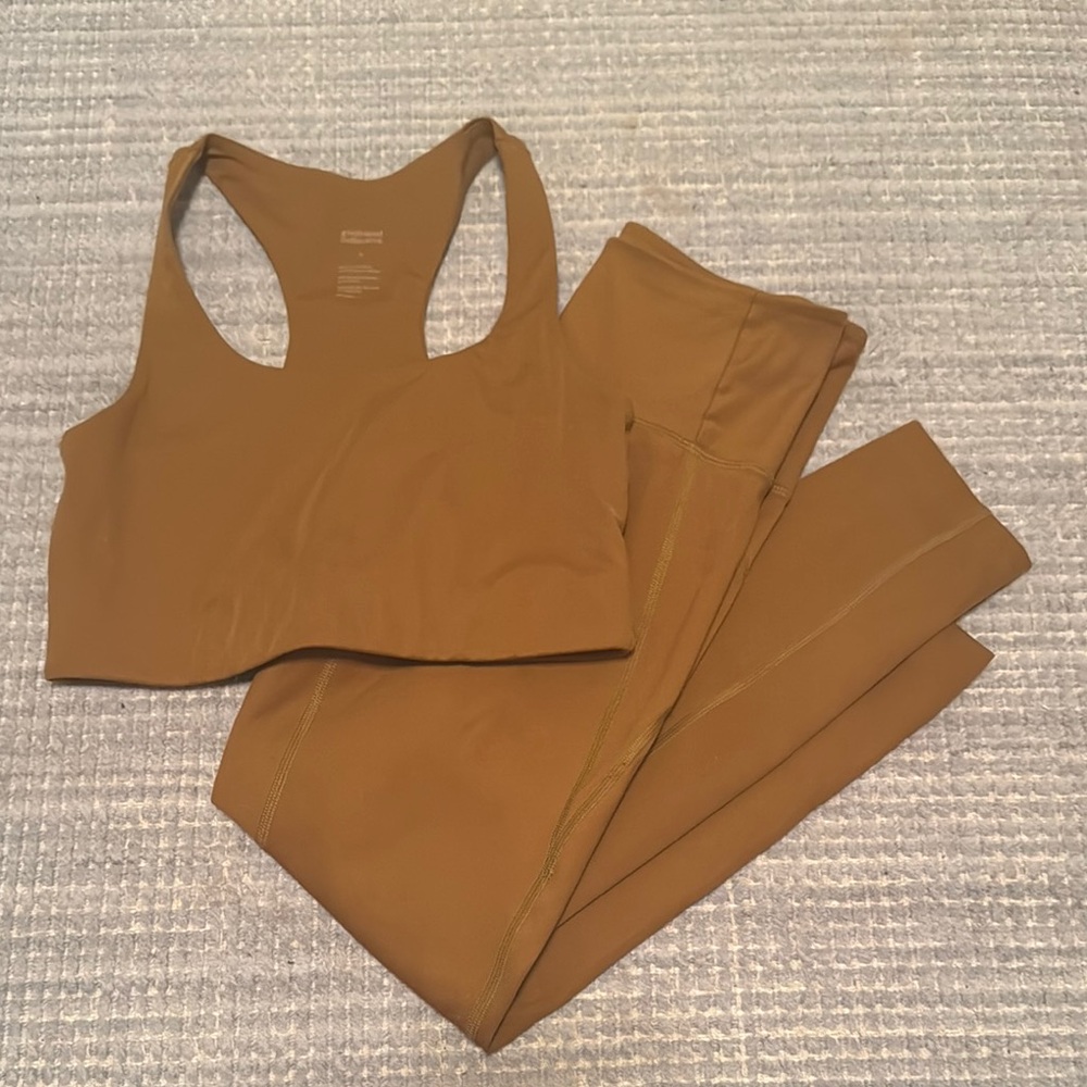 Girlfriend Collective Brown Sports Bra and Leggings Set size S